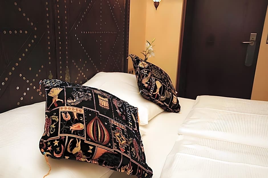 Hotel Villa Oriental & Restaurant