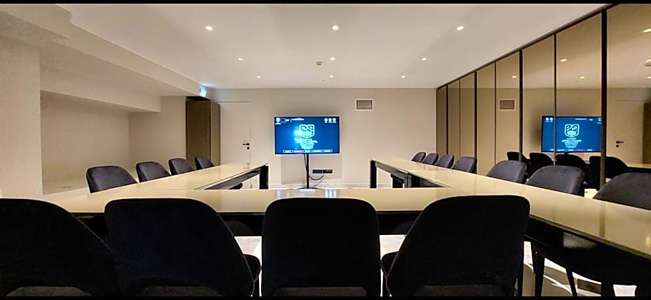 Grand Hotel Kalamata