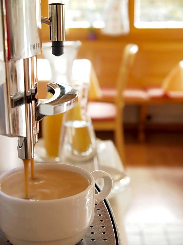 Apart-Garni Motnaida