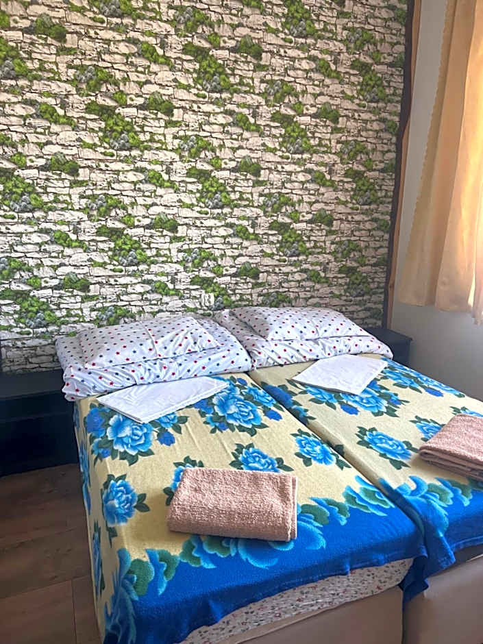 Foto 1 daripada 8 — 2 Beds