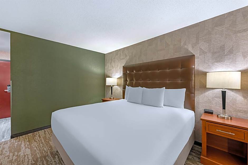 Drury Inn & Suites Birmingham Grandview