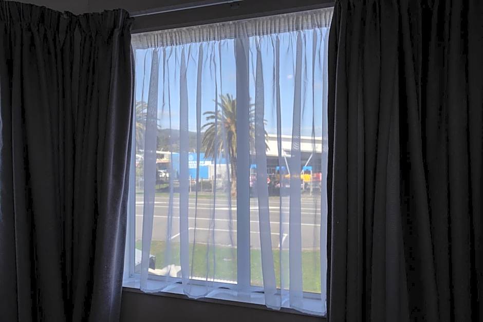 Gables Motor Lodge
