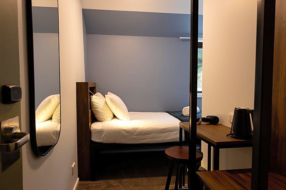 Haka House Queenstown Lakefront