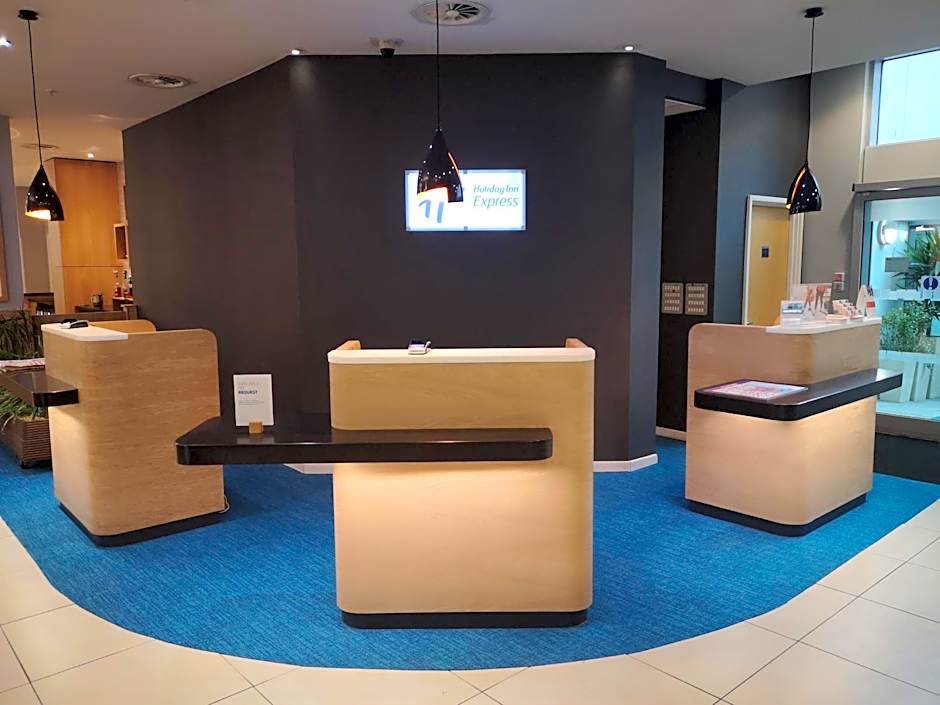 Holiday Inn Express Hull City Centre By IHG