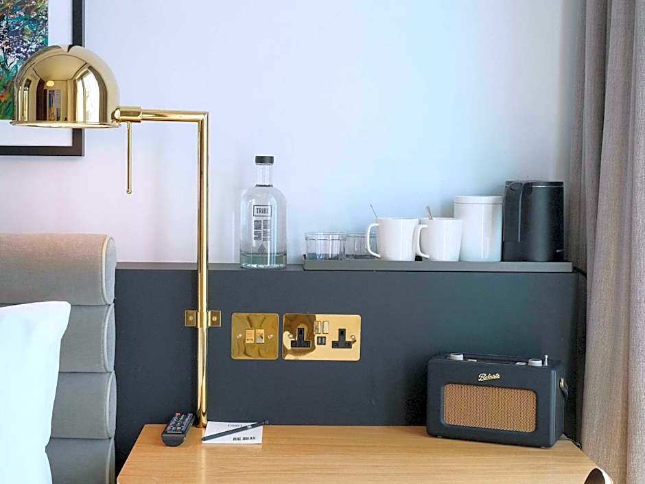 TRIBE London Canary Wharf