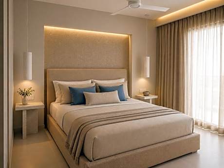 Premium Suite with Mountain View