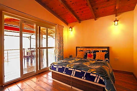 IVH - 4 BHK Cottage