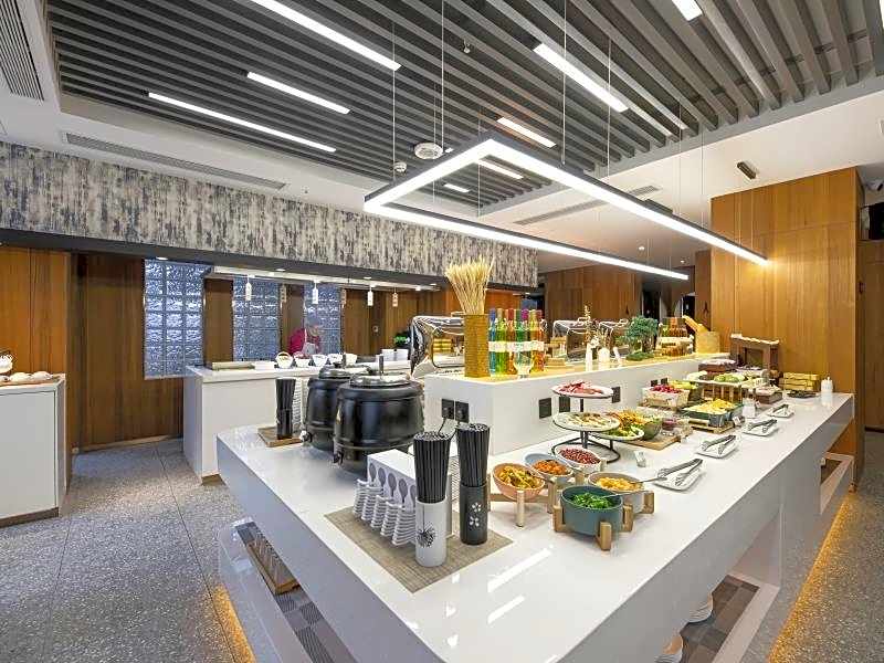 GreenTree Eastern Hotel Suzhou Dushu Lake Yinshan Lake Guoyuan Road Metro Station