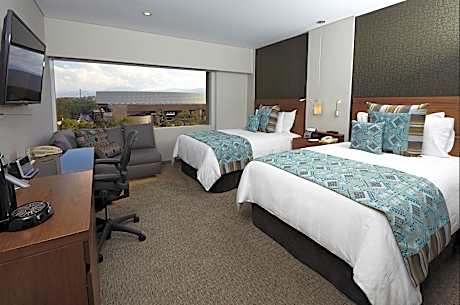 2 Queen Classic Polanco View And Club Access