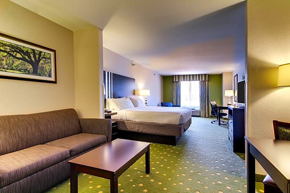 Holiday Inn Express Hotel & Suites Live Oak, an IHG Hotel