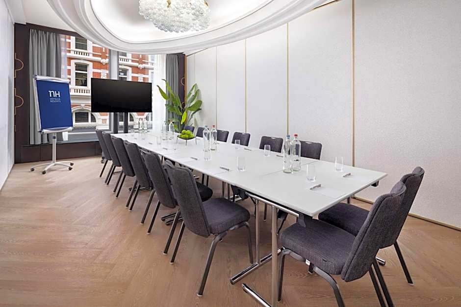 NH Amsterdam Caransa