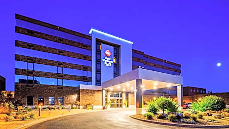 Best Western Plus Kelly Inn