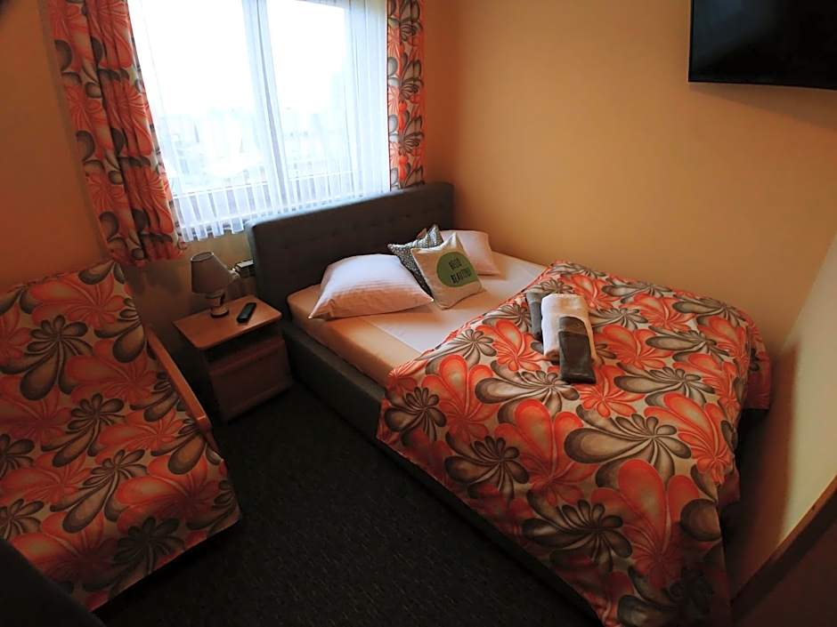 U Hani w pobliżu Gorący Potok i Termy