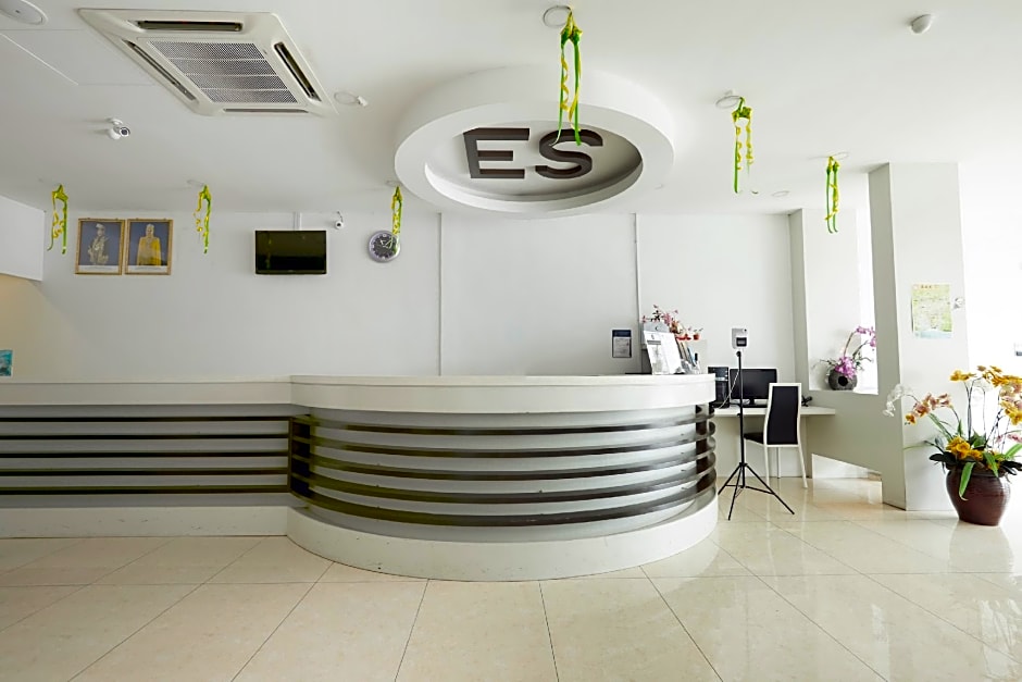 East Sun Hotel Sekinchan