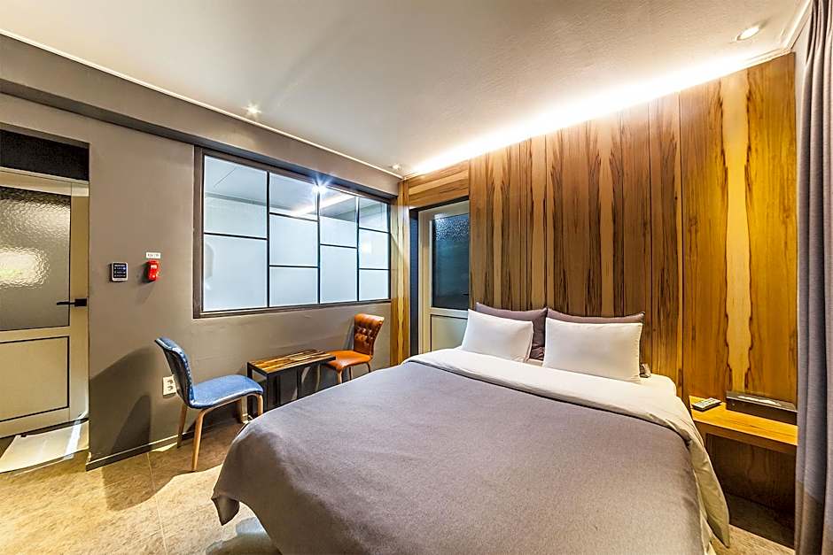 Chuncheon Urbane Hotel