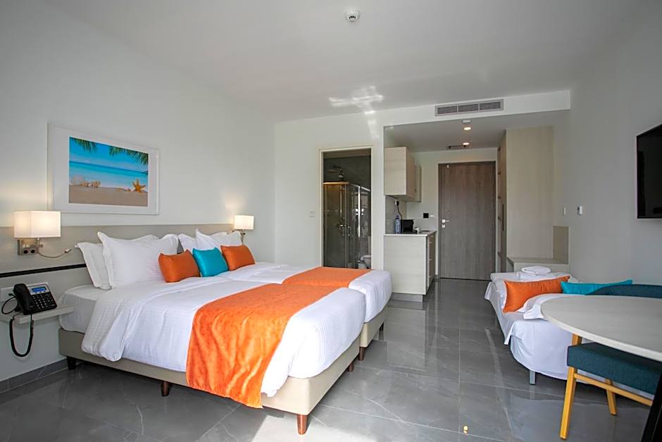 Best Western Plus Larco
