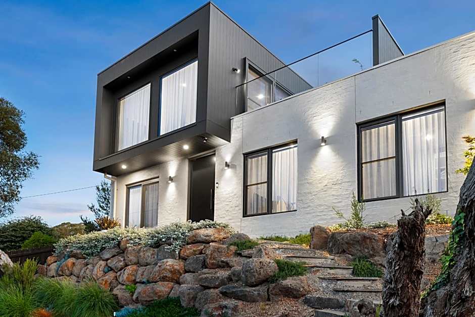 Panoramic Bayview Luxe