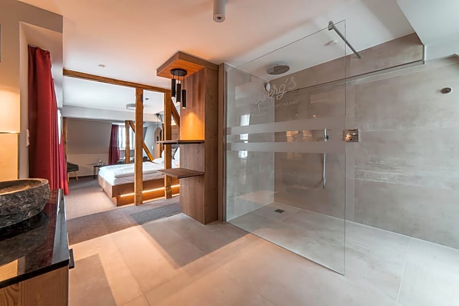 AKZENT Hotel Berg's Alte Bauernschanke- Wellness und Wein