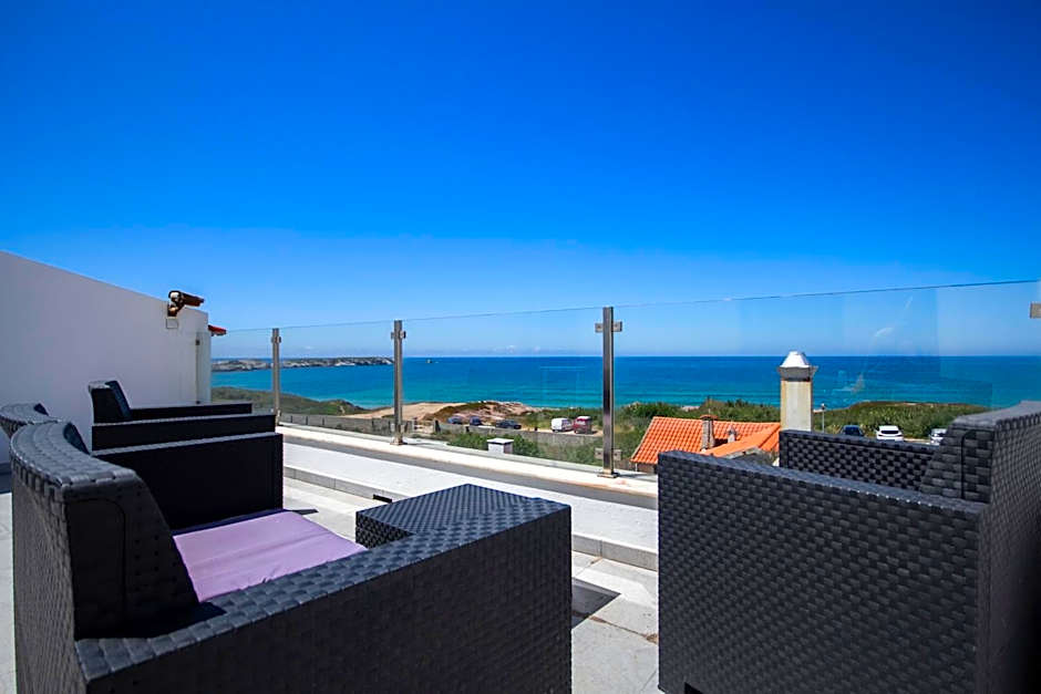 Peniche Surfcamp Hostel