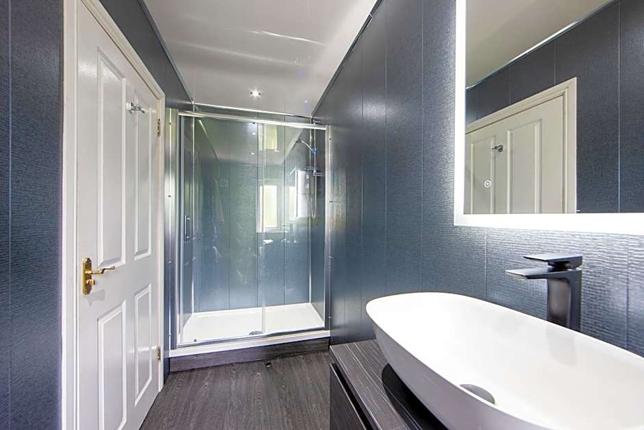 The Galley Of Lorne Inn