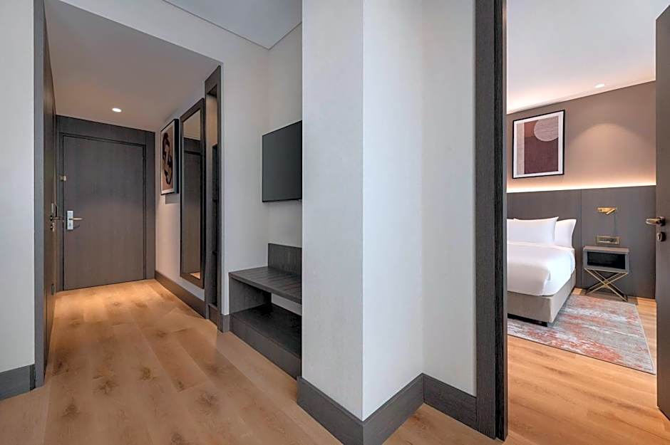 Photo 1 of 7 of 1 King Bed Suite