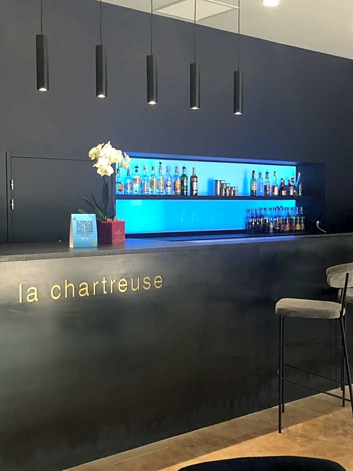 Hôtel Restaurant La Chartreuse Logis de France