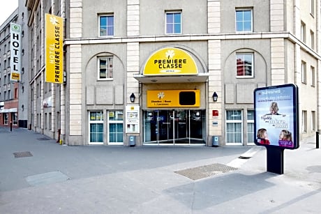 Premiere Classe Paris Ouest - Pont de Suresnes Hotel