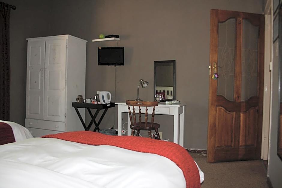 The Vinelands on Alpha Guest House