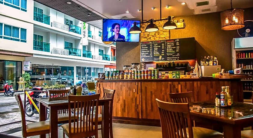 Ocean and Ole Patong