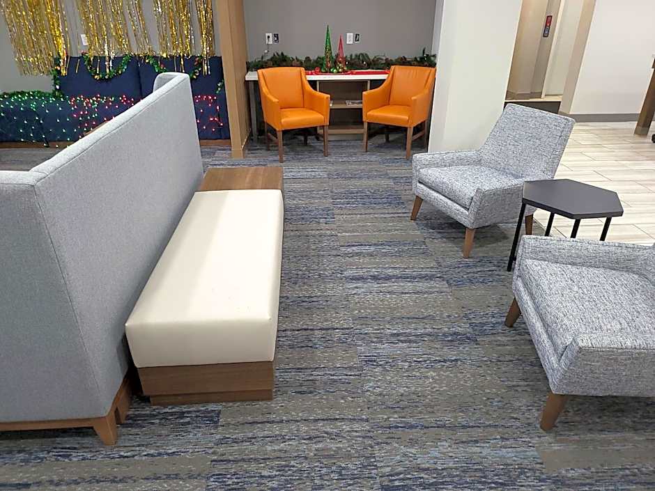 Holiday Inn Express Hotel & Suites Tipp City By IHG
