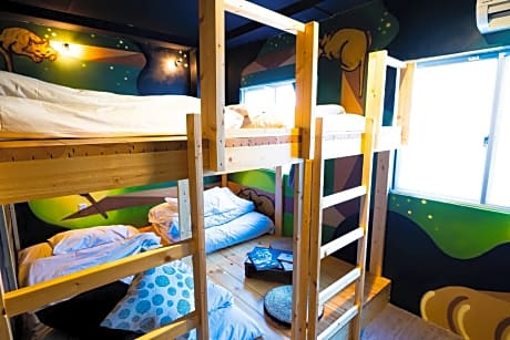 Triple Room with Shared Bathroom