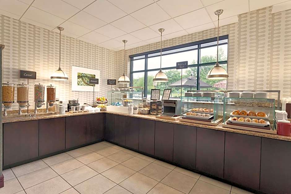 Embassy Suites by Hilton Portland