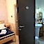 Aurelio Deluxe Rooms