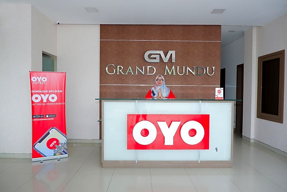 OYO 379 Grand Mundu