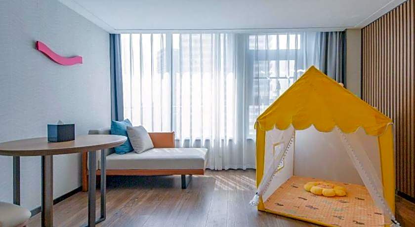 Echarm Hotel Wuhan Keting Polar Ocean World