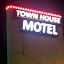 Town House Motel