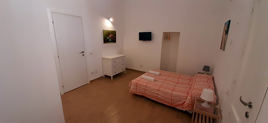 Casa Laura Oliva Mancini