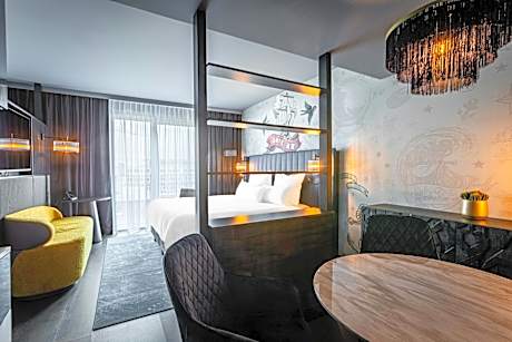 Heaven Suite