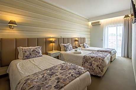 Classic Double Room with Balcony