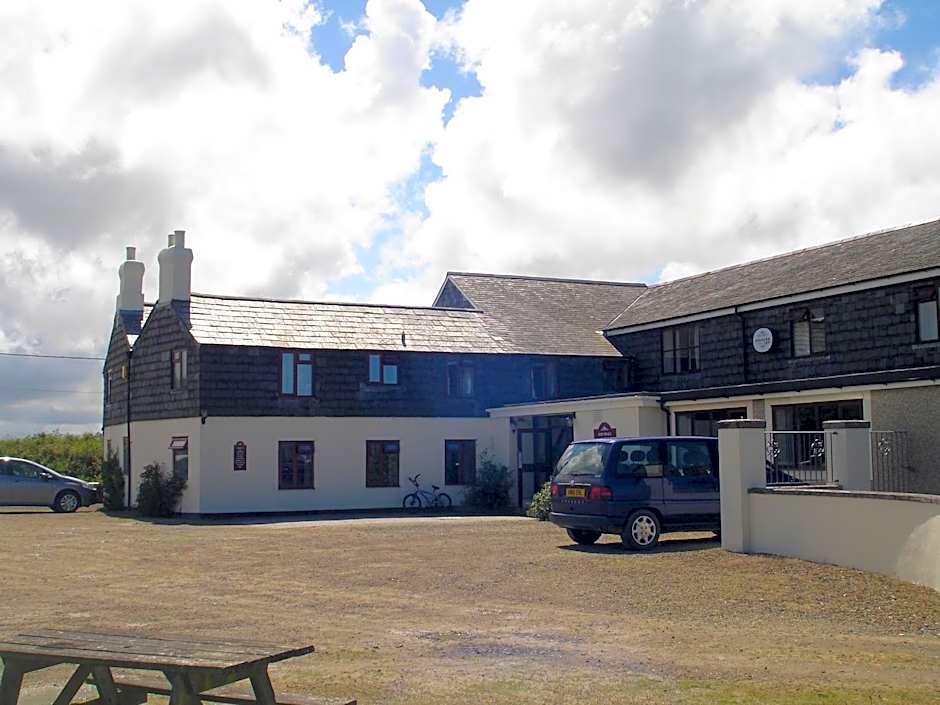 The Poldark Inn