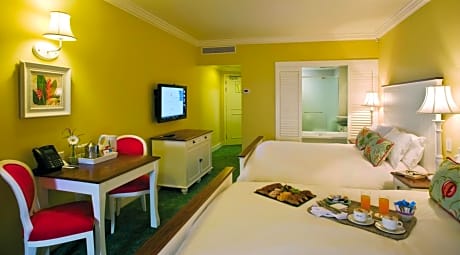 Luxury Twin Room with Garden View