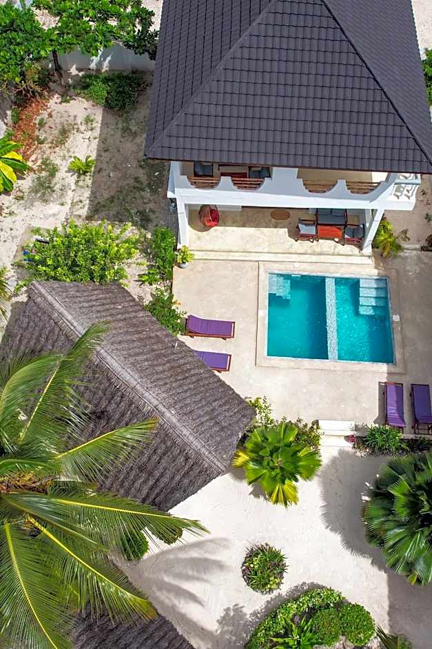 Mnana Beach Bungalows
