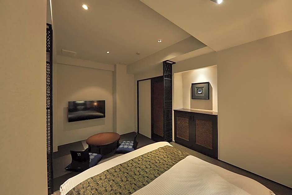 SAKE Kura Hotel 川崎宿