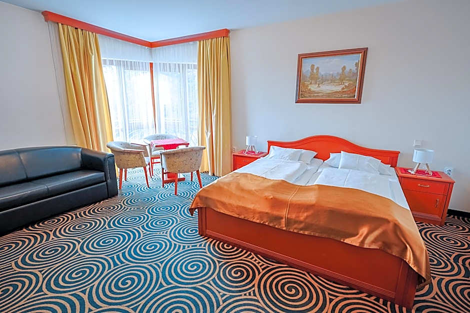 Sándor Hotel