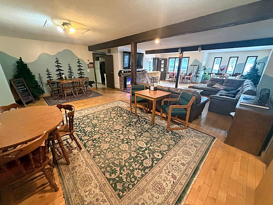 Mountain Sports Inn