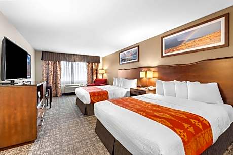 2 Queen Beds  Non-Smoking Pet Friendly Room Flat Screen Television Microwave And Refrigerator High S