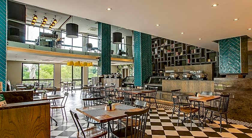 The Regency Apartment Hotel Menlyn