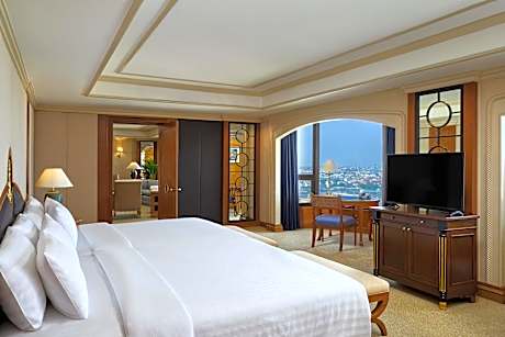 Presidential Suite River, 1 Bedroom Presidential Suite, 1 King, River view