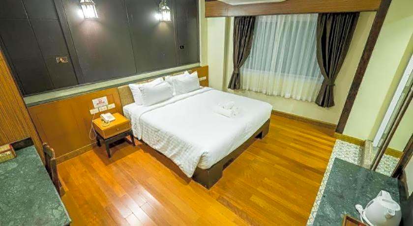 LANDMARK NAKHONPHANOM HOTEL