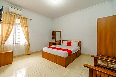 RedDoorz Syariah @ Jalan Dr Mansyur Medan